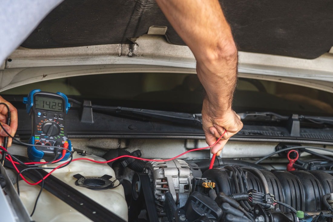ACDelco battery replacement service in Qatar by AAQATAR at roadside