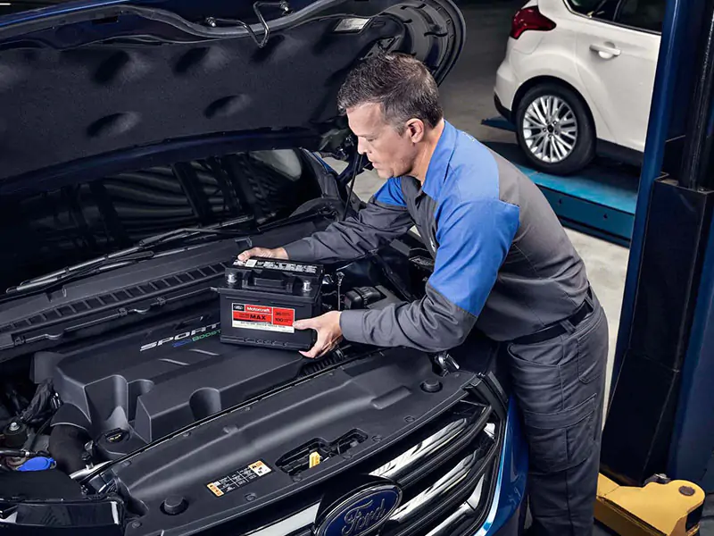 Motorcraft battery replacement service in Qatar by AAQATAR at roadside